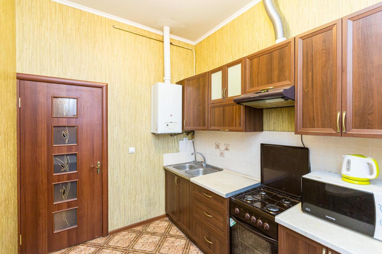 Квартира У Місті Львові На Вулиці Пильникарська 10 Lviv Exterior foto
