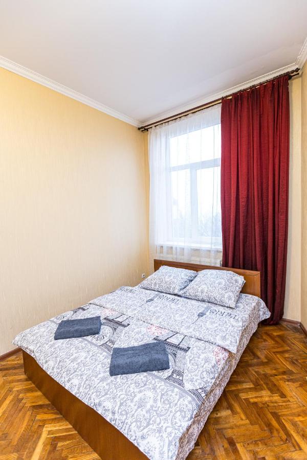Квартира У Місті Львові На Вулиці Пильникарська 10 Lviv Exterior foto