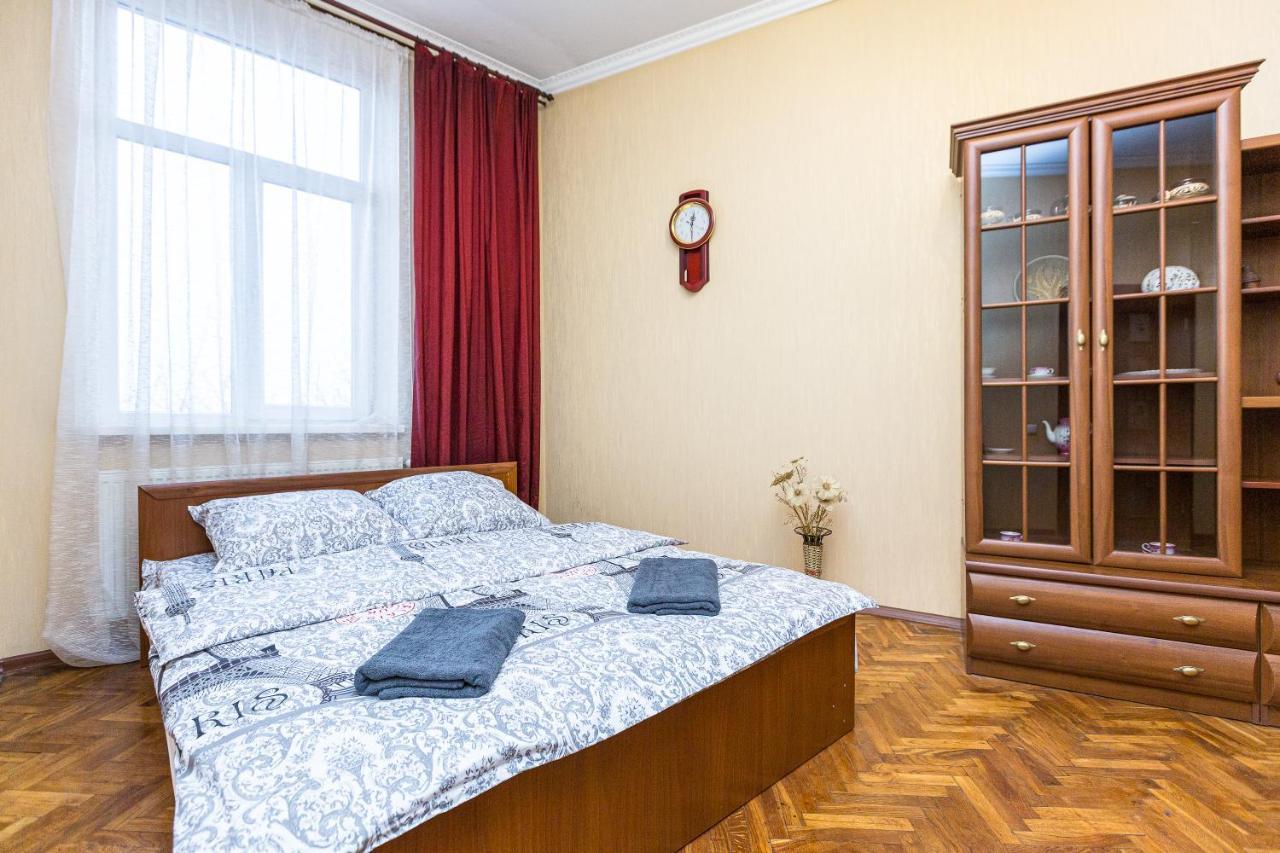 Квартира У Місті Львові На Вулиці Пильникарська 10 Lviv Exterior foto